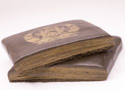 Royal Afghani Hash: Traditional Black Hashish & Powerful Indica